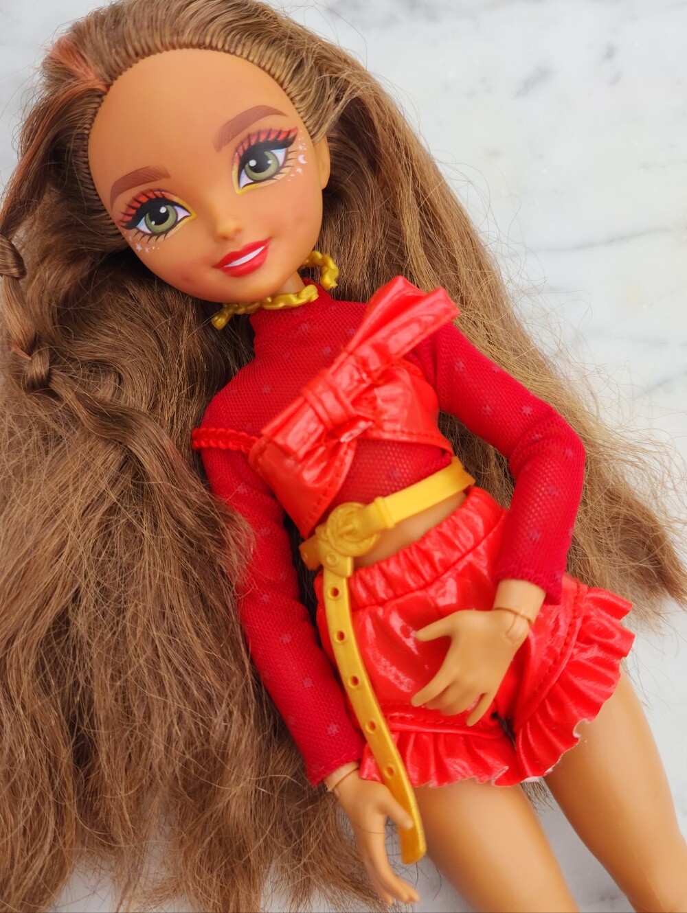 Barbie Dream Besties Doll and Accessories, Teresa Posable Clothes 10.5" - Picture 2 of 9